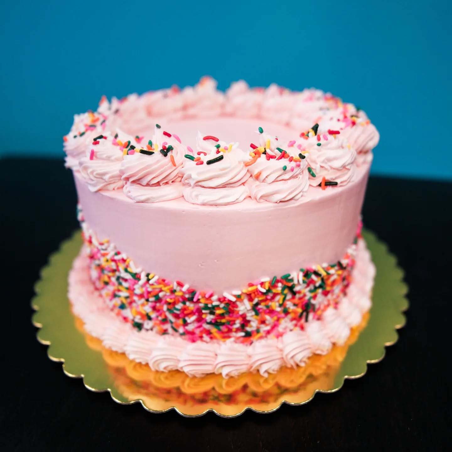 Custom cake design
