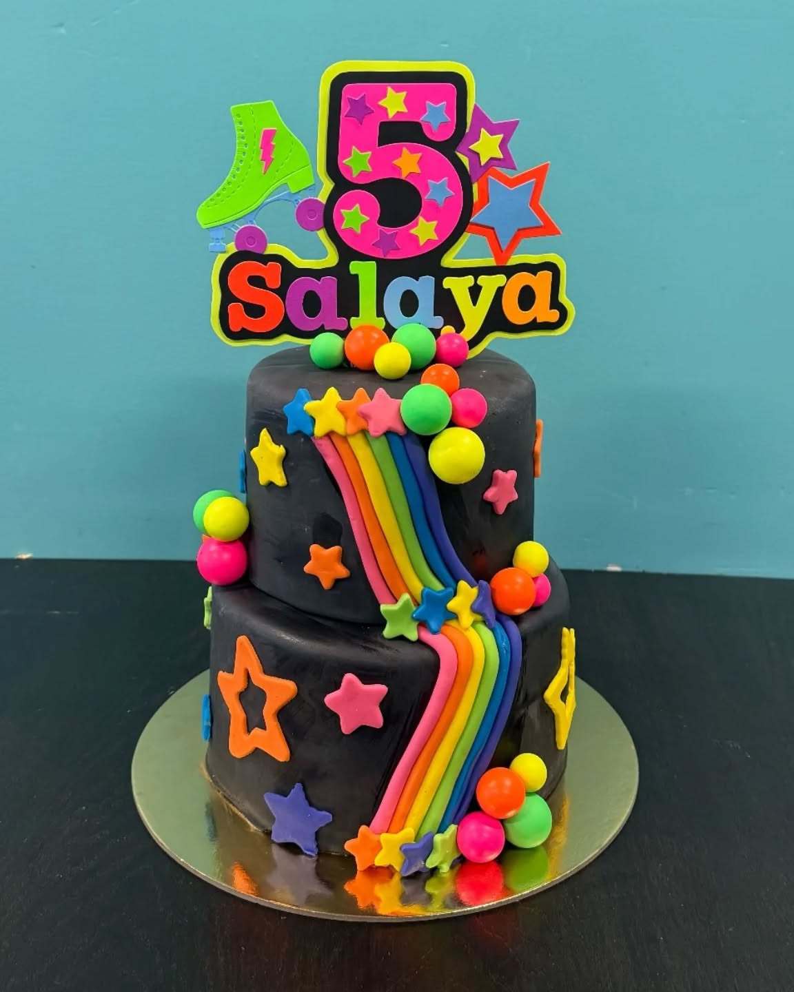 Custom cake design